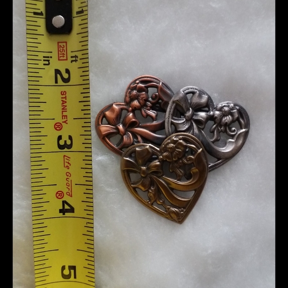 3 Crossing/Stacking Hearts - Picture 7 of 9